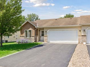 3447 Valento Cir, Vadnais Heights, MN 55127