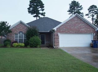 23 Cattail Cv, Maumelle, AR 72113
