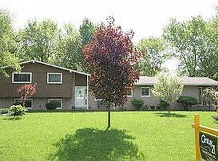6712 Vernmoor Dr, Troy, MI 48098