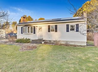 193 Sand Hill Rd, Essex Junction, VT 05452