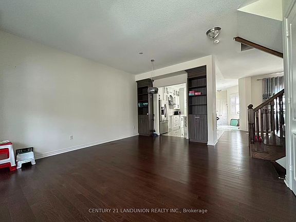 4th image of 5 Portia St