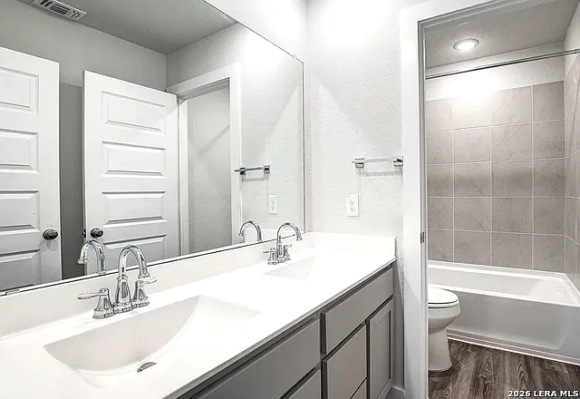 2563 Rambo Dr — Photo 10