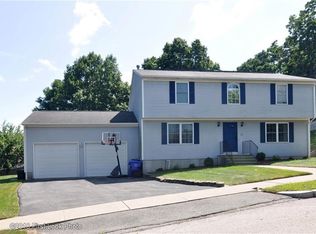 113 Walmer Ave, East Providence, RI 02914