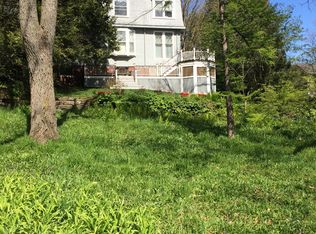 79 Walnut Pl FLOOR 3, Brookline, MA 02445