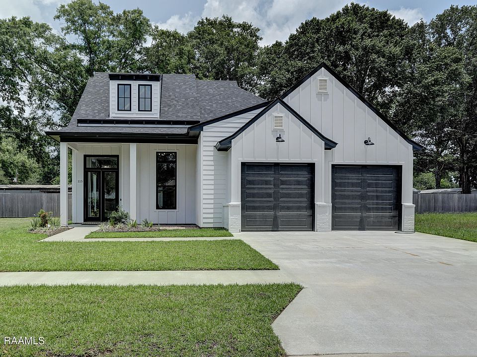 1st image of 115 Preservation Dr