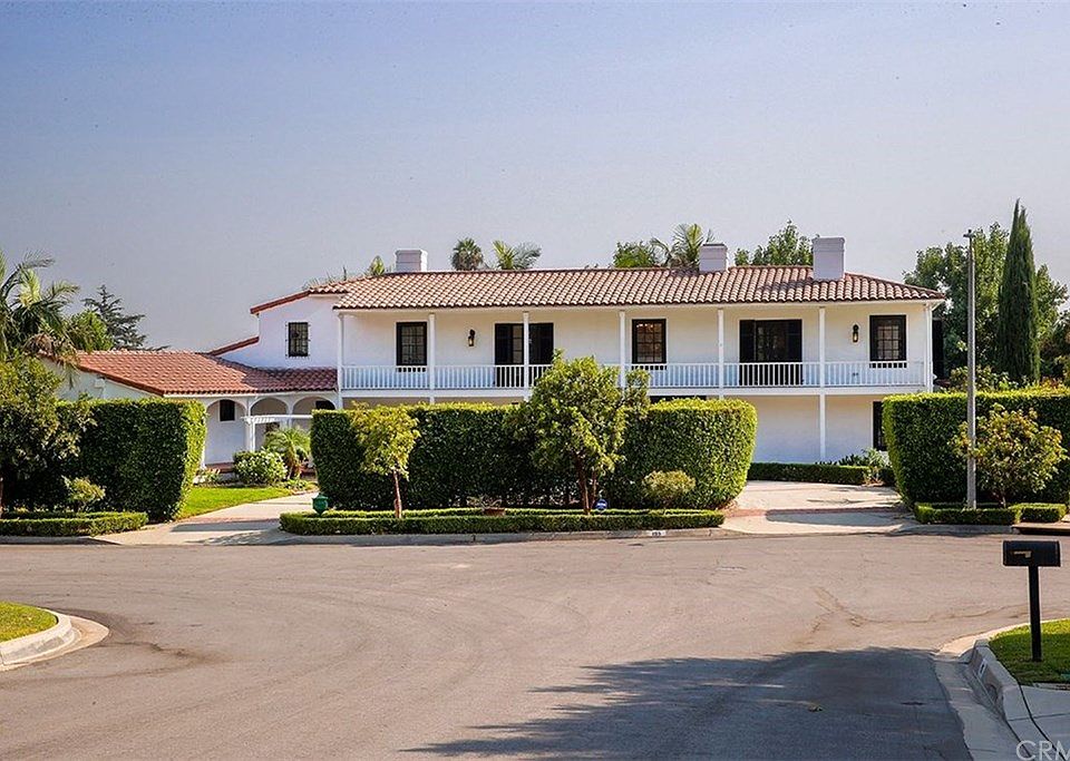 1st image of 1019 Don Pablo Dr