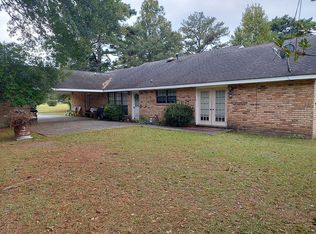 1563 Section Line Rd, Picayune, MS 39466