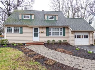 15 Seaman Rd, West Orange, NJ 07052