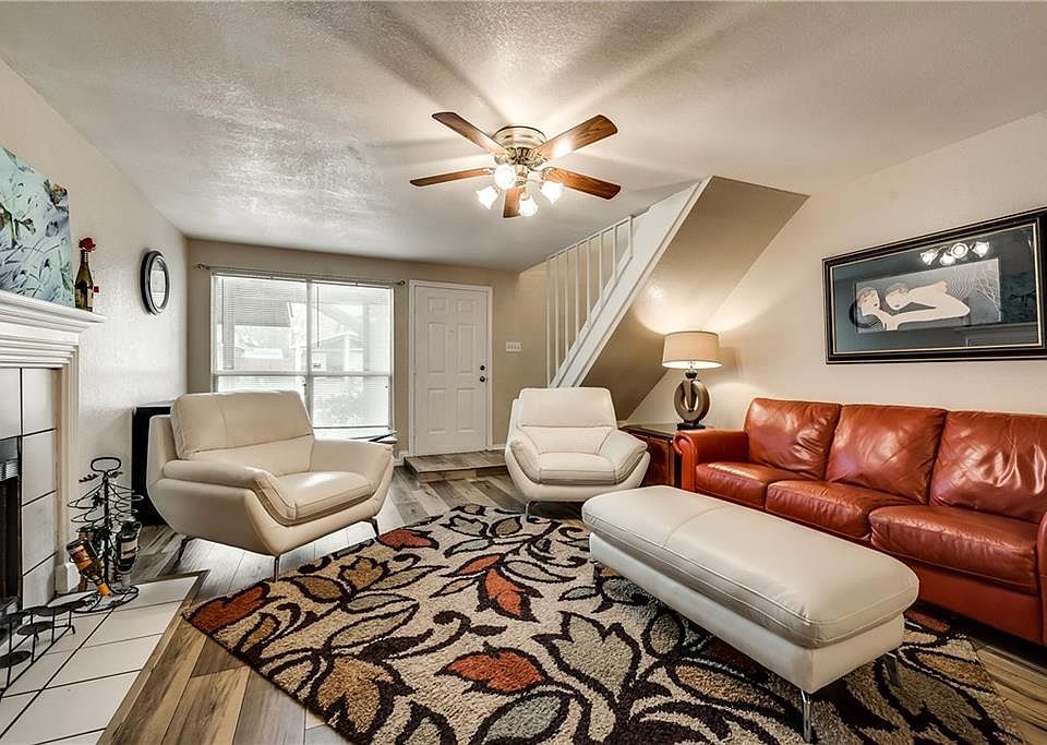 1st image of 2633 Nina Ct