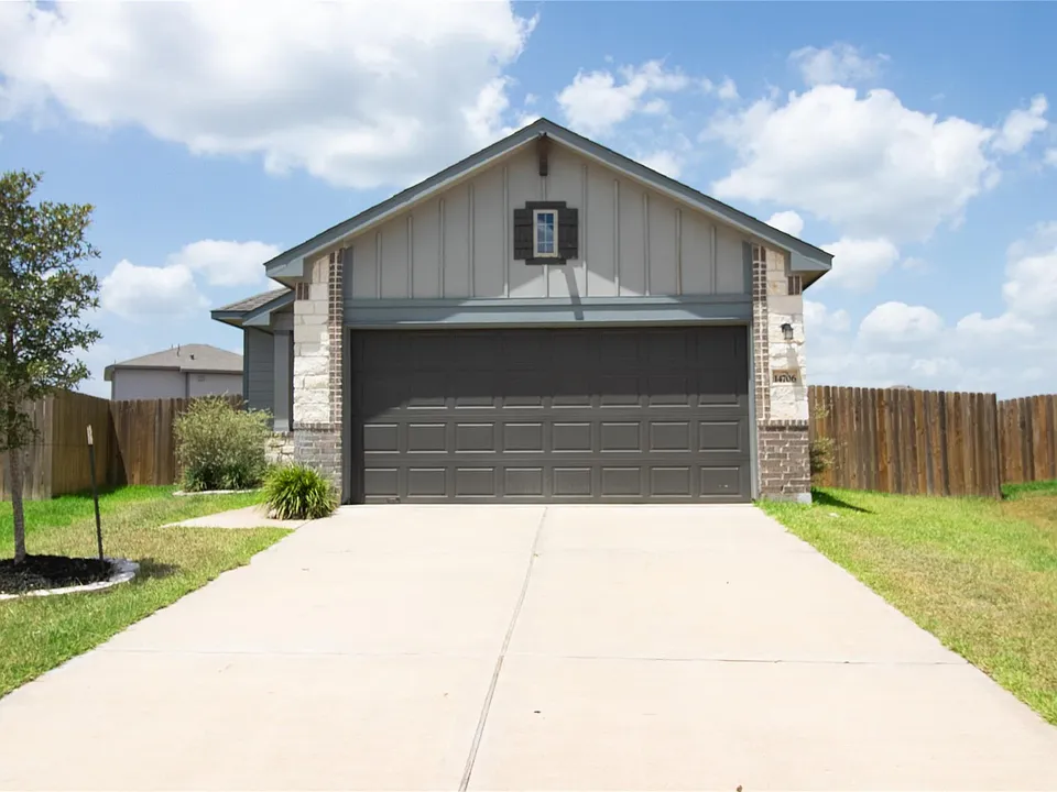 14706 Pinion Ct