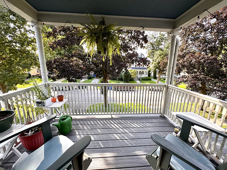 31 Vick Park — Photo 9