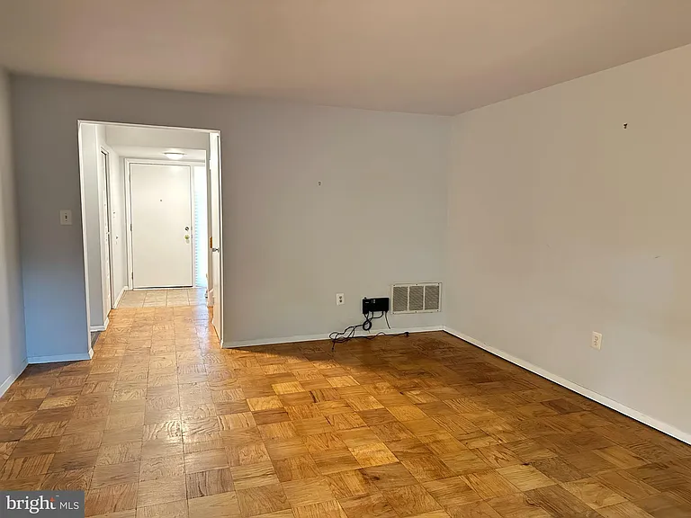 1768 Ivy Oak Sq #38 — Photo 9