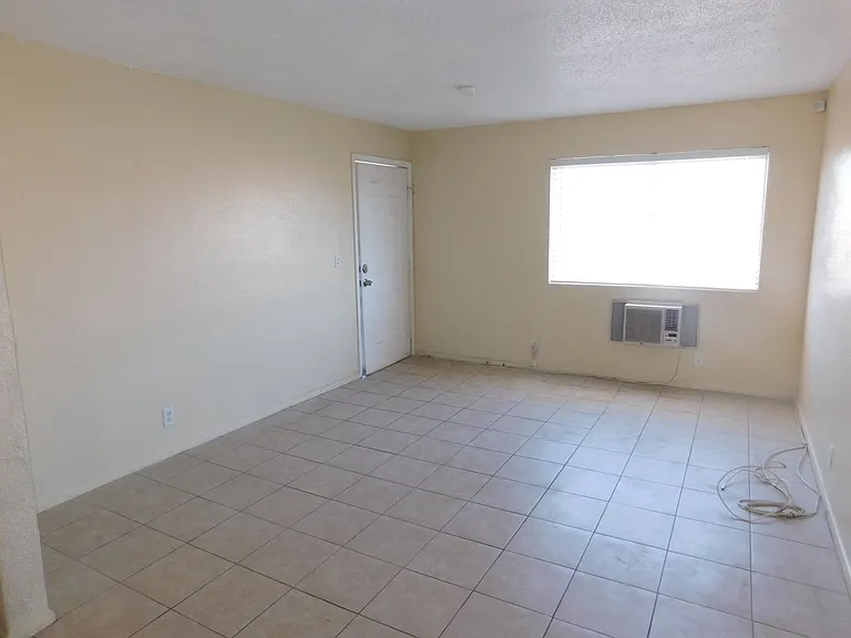 3021 E Carey Ave #4 — Photo 7