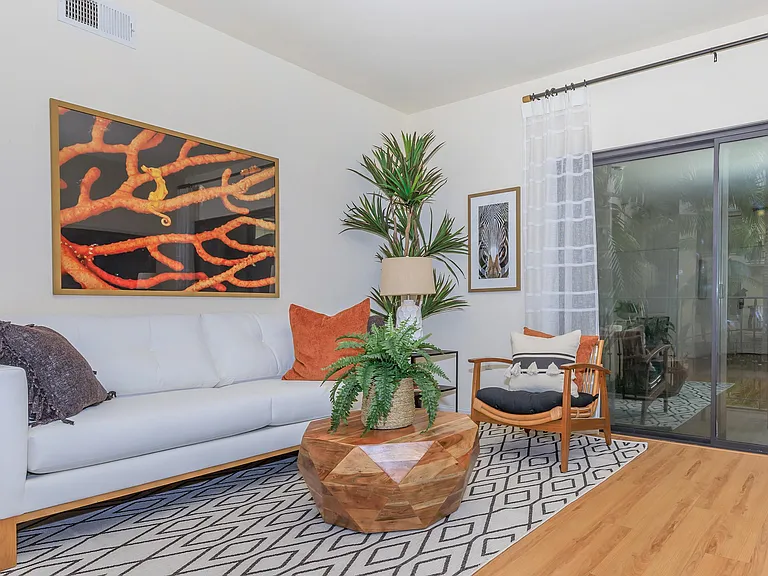 The Residences at Lorenzo — Photo 34