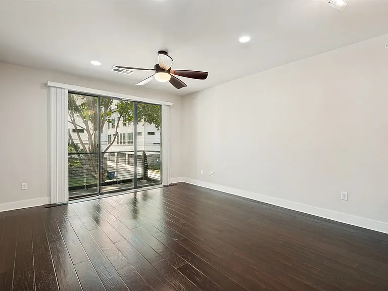 4605 Cedar Springs Rd #233 — Photo 6