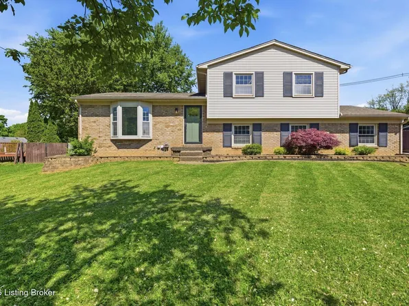 8803 Halford Way, Jeffersontown, KY 40299