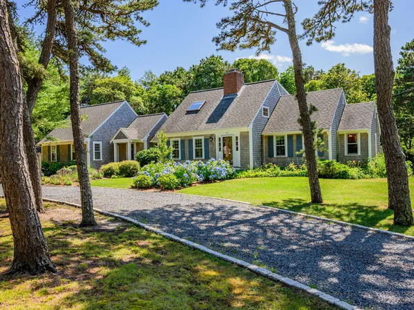 88 Indian Hill Road N, Chatham, MA 02633