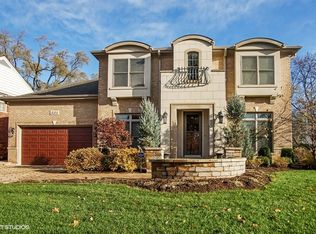 423 S Banbury Rd, Arlington Heights, IL 60005