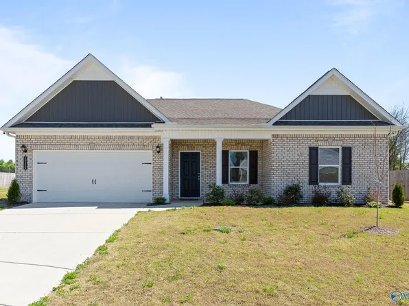 20409 Brook Valley Dr, Athens, AL 35611