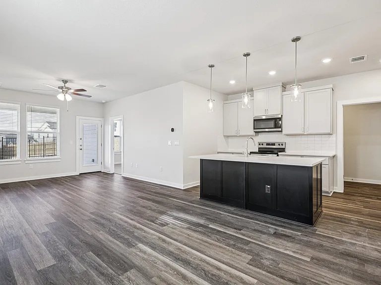 2337 Moon Tower Trl — Photo 6