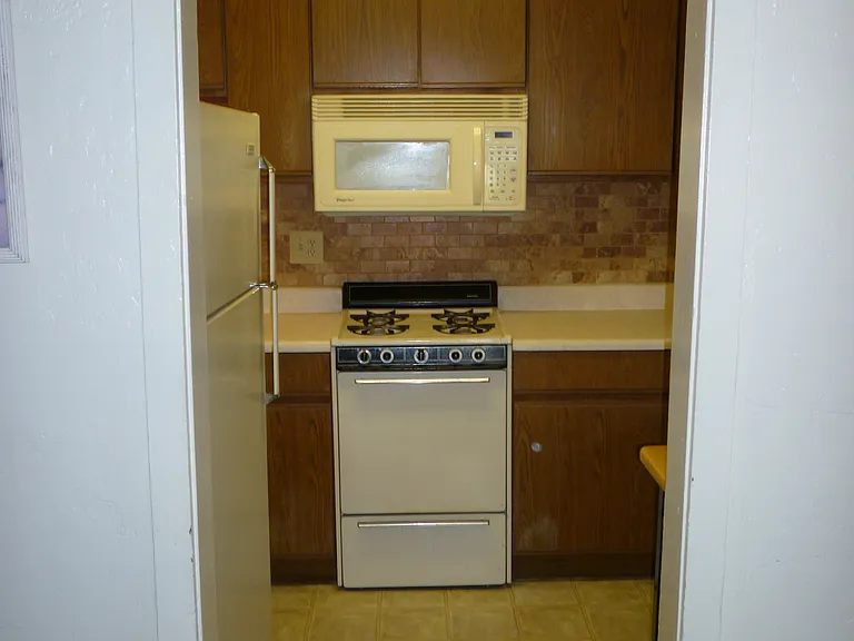 768-8 El Centro Ave #1/2 — Photo 10