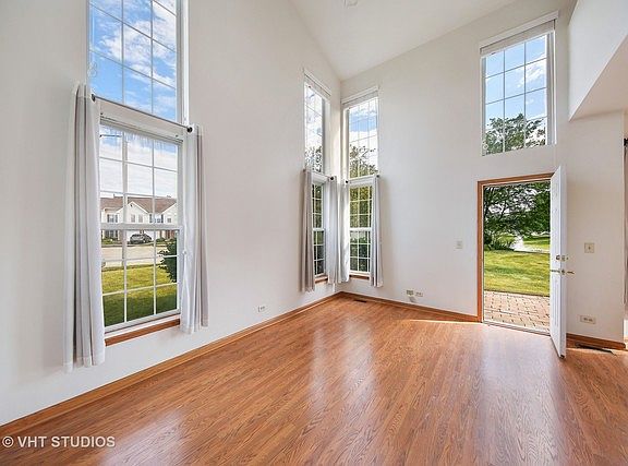 2nd image of 2300 Rossiter Ct