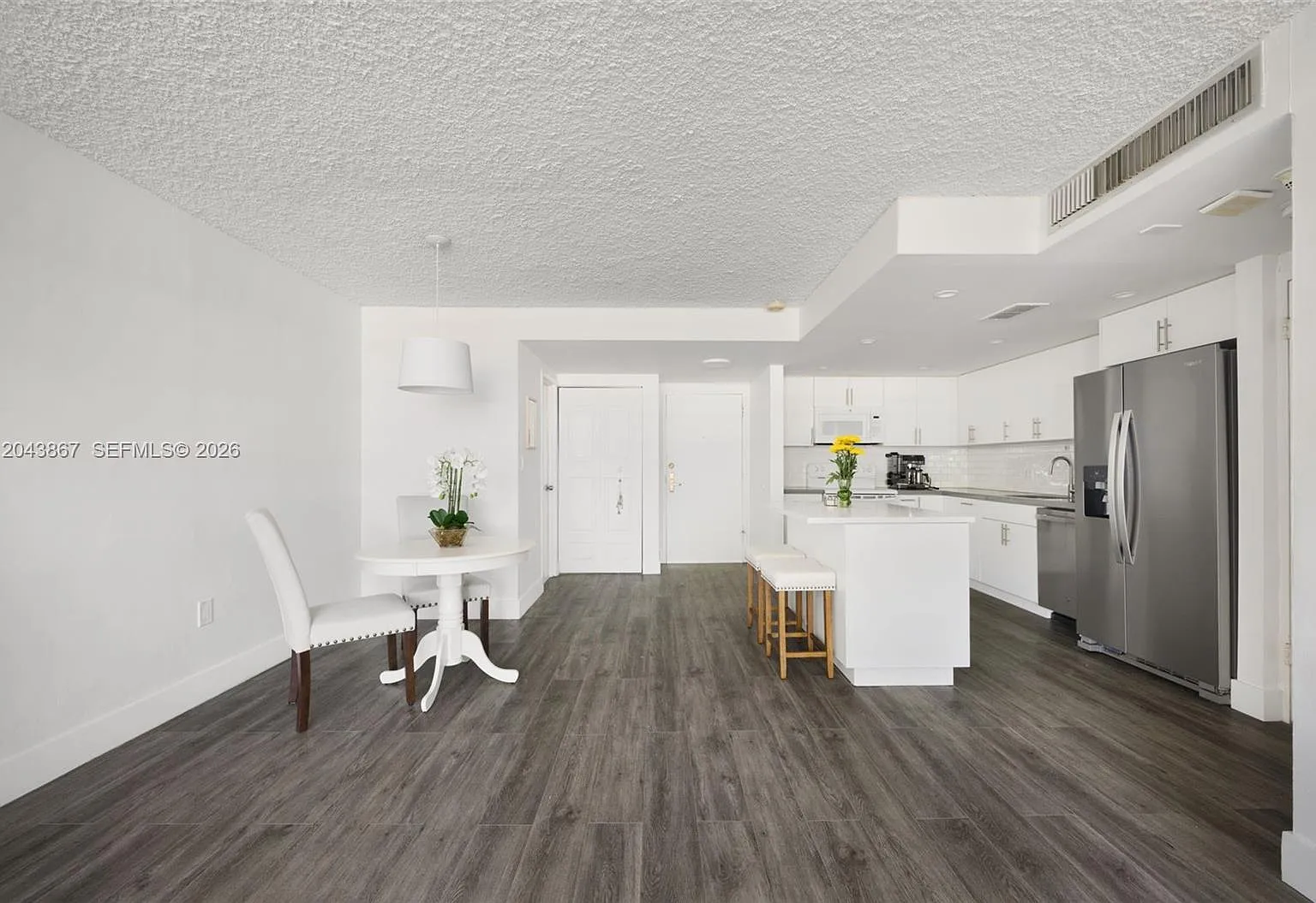 Brickell Biscayne Condo — Photo 4