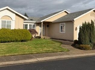 4055 Royal Ave SPACE 133, Eugene, OR 97402