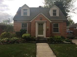2850 Parkwood St, Trenton, MI 48183