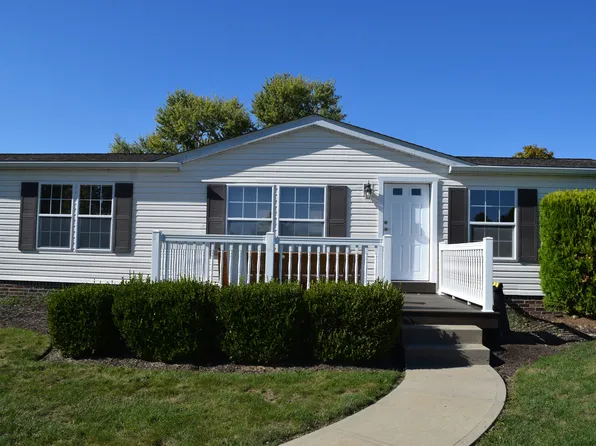 100 Circle Ln, Canonsburg, PA 15317