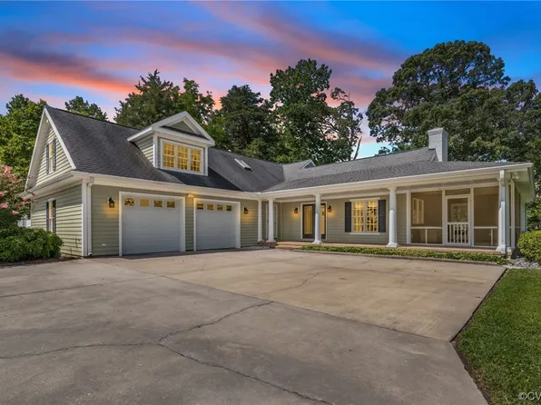 4332 Merry Point Rd, Lancaster, VA 22503