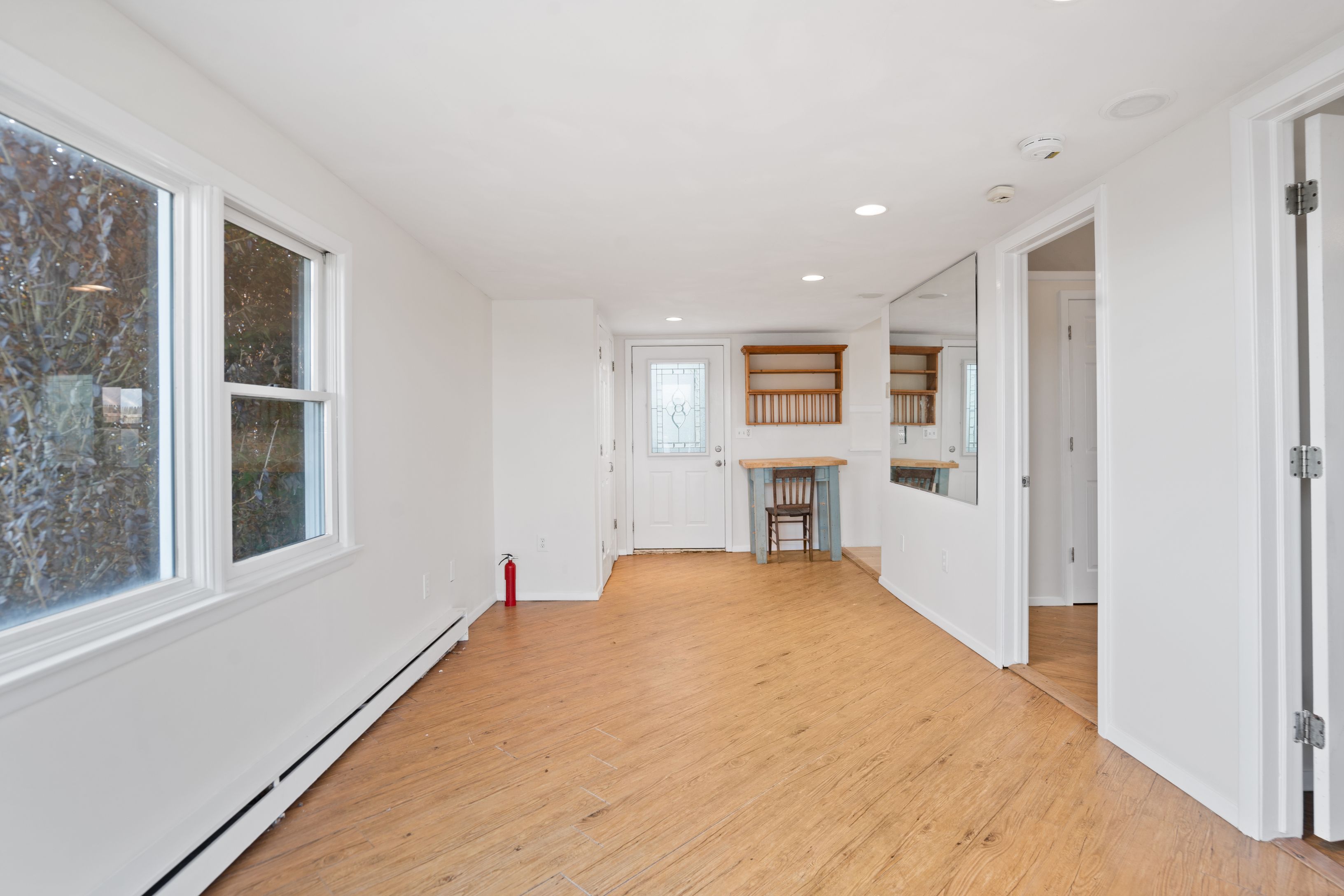 35 Gardners Ln, Hampton Bays, NY 11946 Out East