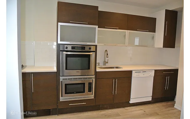 Rented by Douglas Elliman | media 4