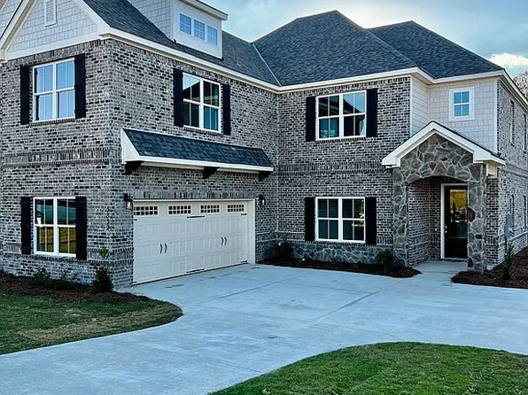 5852 Blevins Cir, Montgomery, AL 36116