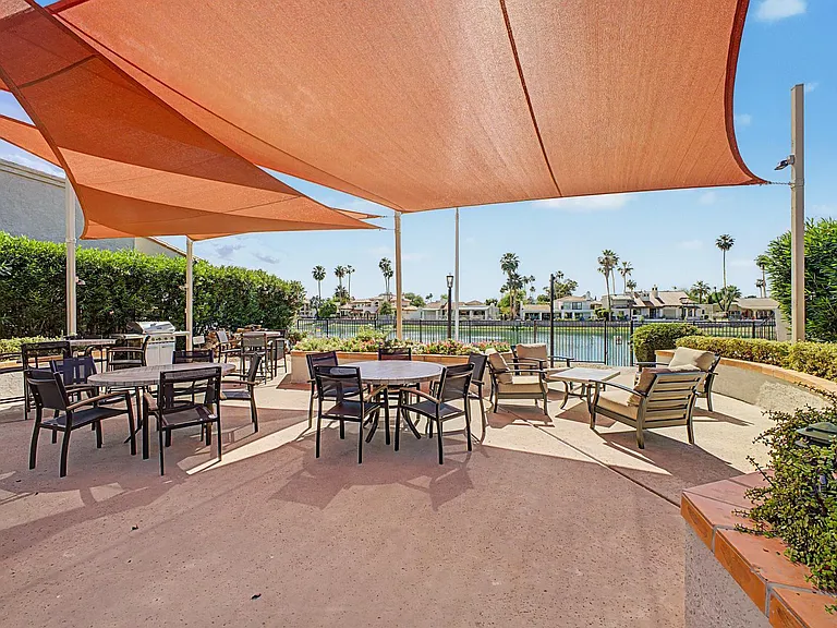 8407 E Del Camino Dr — Photo 29