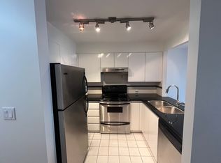 888 Pacific St #1109, Vancouver, BC V6Z2S6