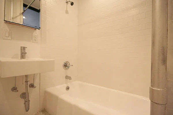 Rented by Aether Property Group | media 36