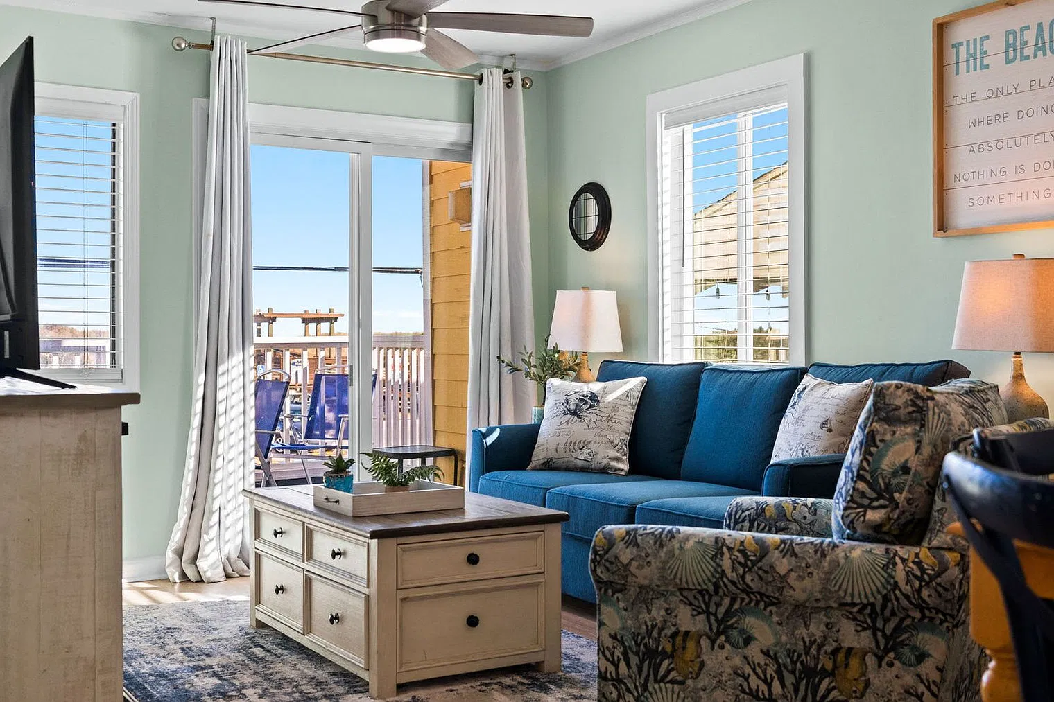 2 bed, 2.0 bath, 871 sqft, $3,258 — Photo 1