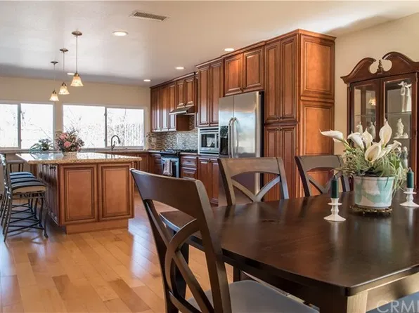 6017 E La Paz Way, Anaheim, CA 92807