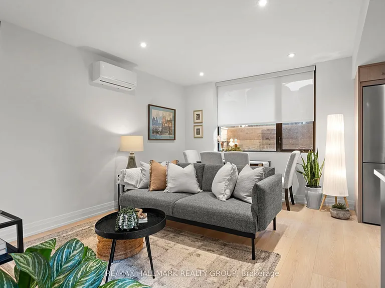 130 Glenora St #2B — Photo 6