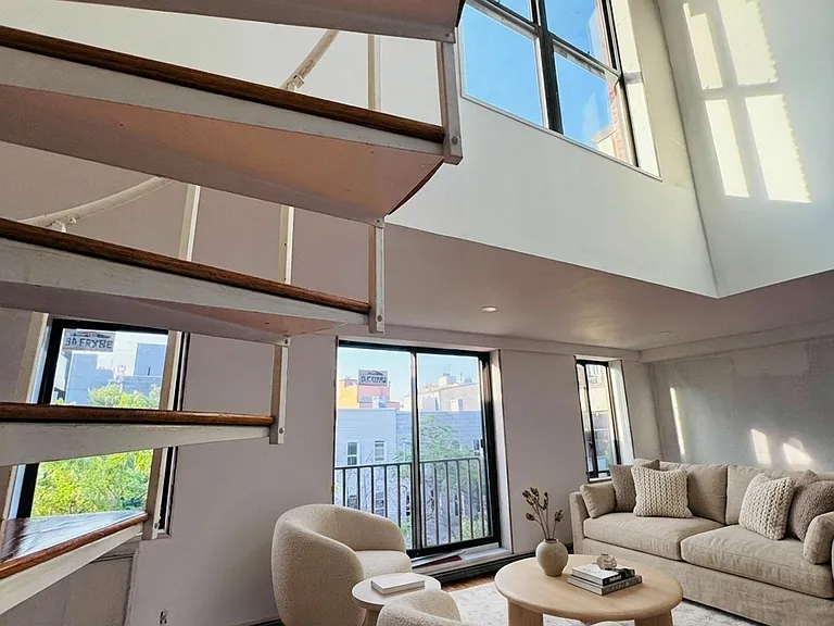 180 Huron St #4 — Photo 12