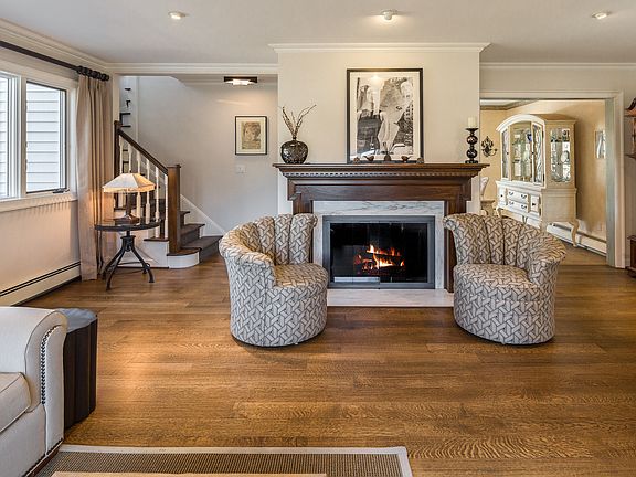 3rd image of 10 Winans Dr