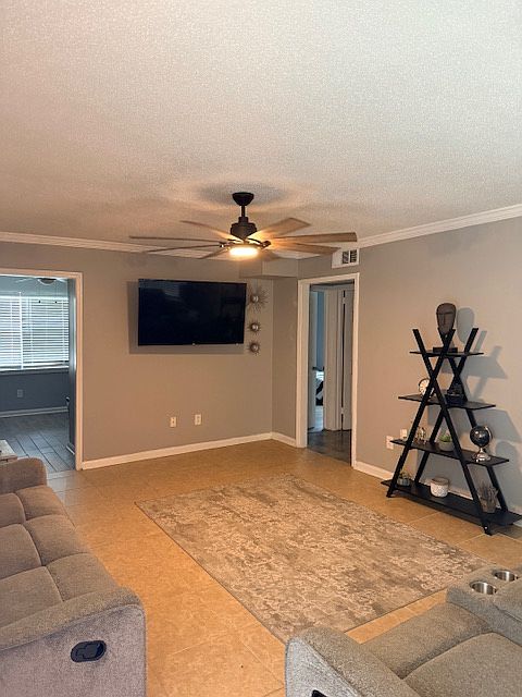 1st image of 924 Reverend Abraham Woods Jr Blvd #4-JR