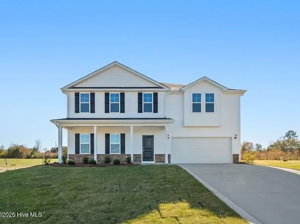 363 Ashley Heights Drive, Aberdeen, NC 28315
