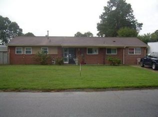 5709 Pontiac Rd, Virginia Beach, VA 23462