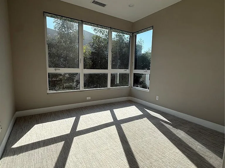 5907 S Westlawn Ave — Photo 25