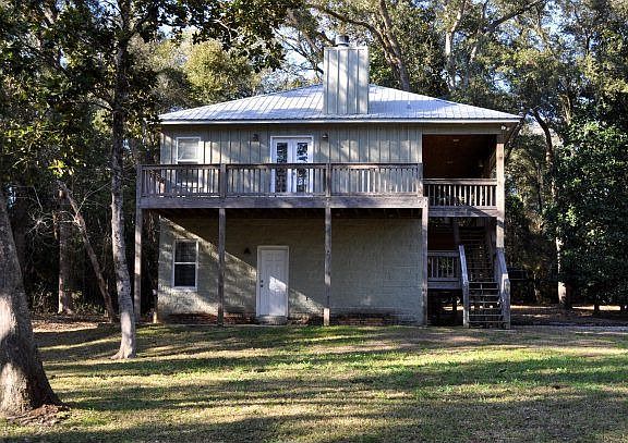 2nd image of 13951 Woodland Dr