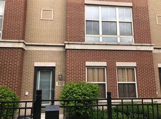 1132 W Washburne Ave, Chicago, IL 60608