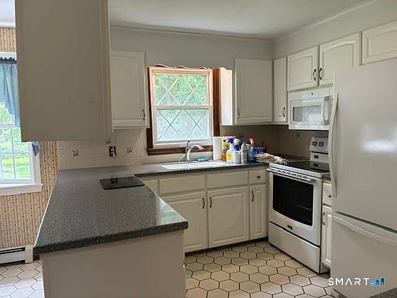 5th image of 401 Highland Avenue