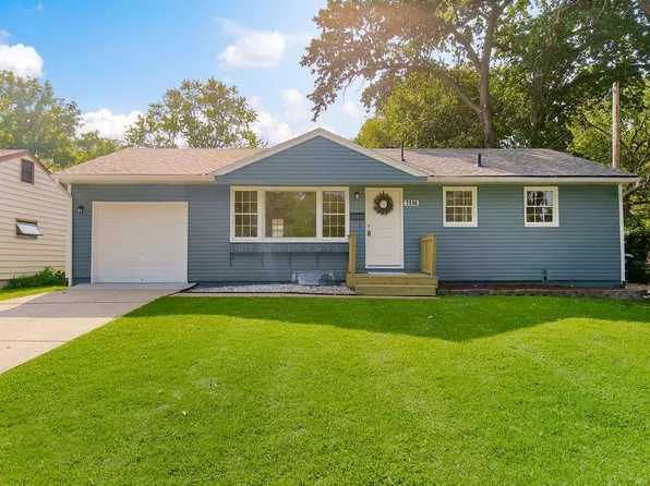 7316 College Ave, Kansas City, MO 64132